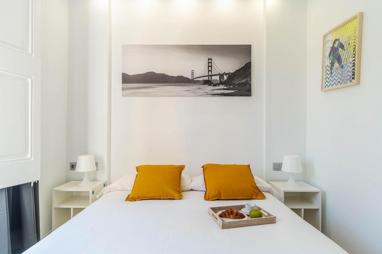 Ab Poble Sec Apartment Барселона Экстерьер фото